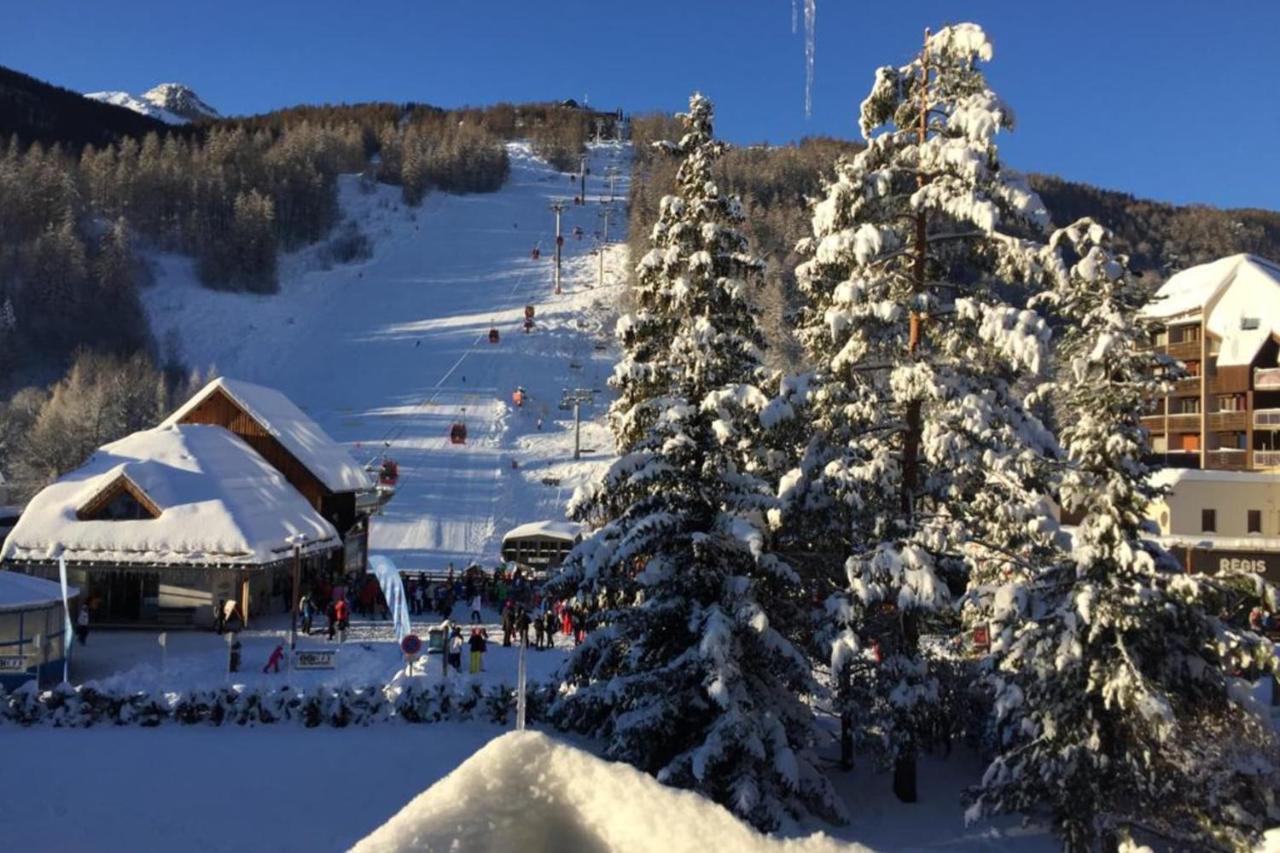 Serre-Chevalierstudio Terrace Next To Ski Slopes Saint-Chaffrey Exterior photo